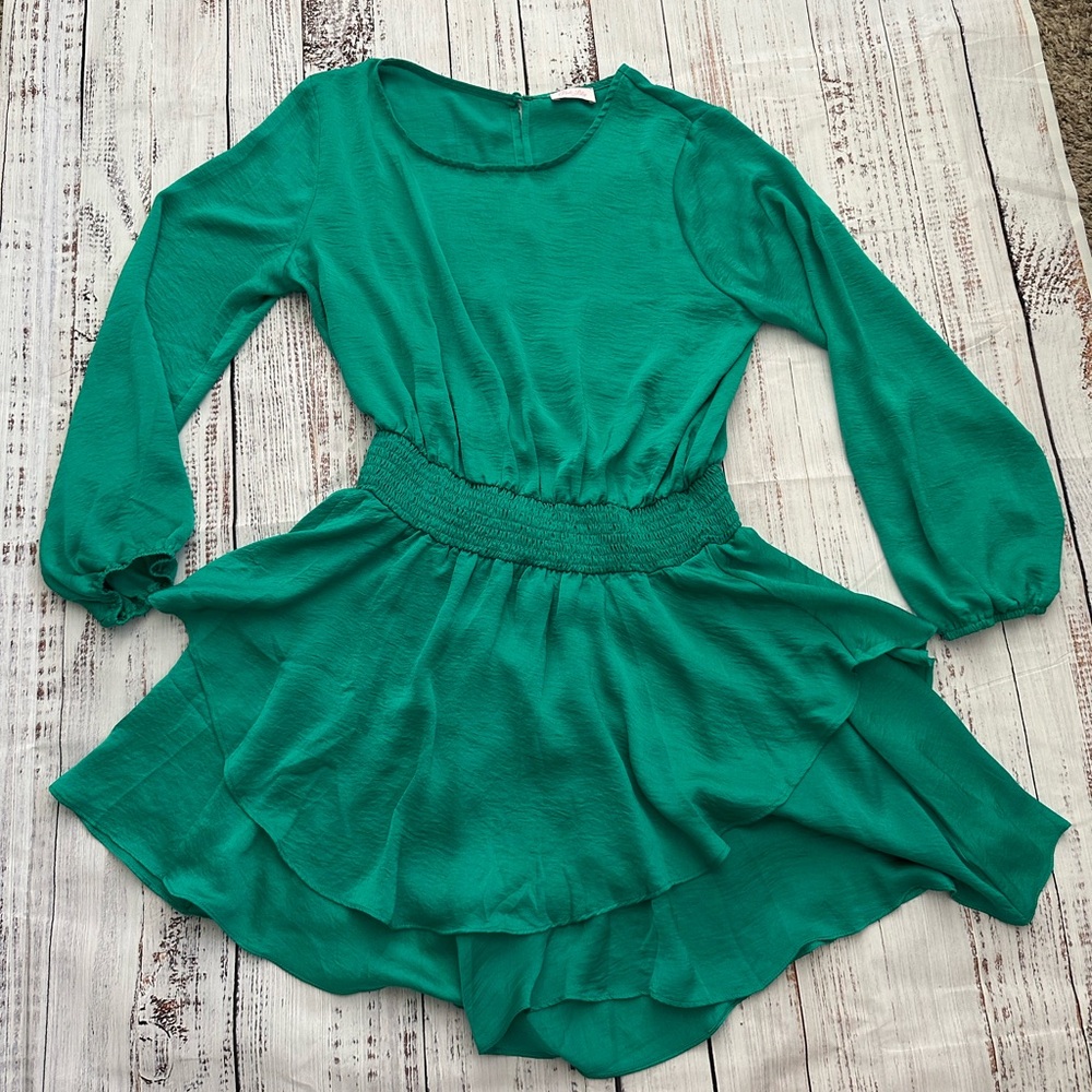Pink Lily. Holding It Down Green Smocked Waist Satin Romper. Size XL